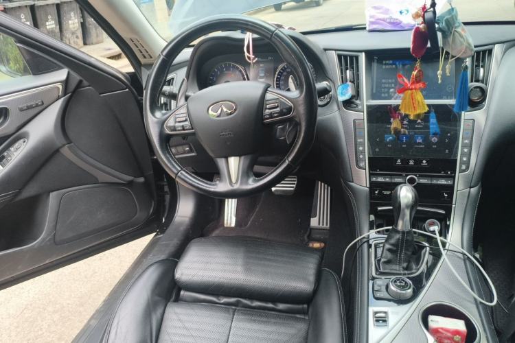Used Infiniti Q50 2014 3.7L Luxury Sport Edition Steering Wheel