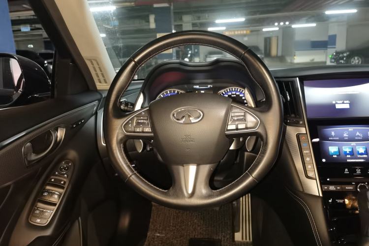 Used Infiniti Q50 2014 3.7L Luxury Sport Edition Steering Wheel