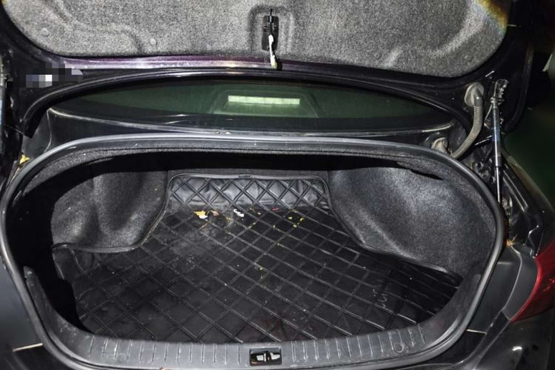Used Infiniti Q50 2014 2.0T Luxury Edition Trunk