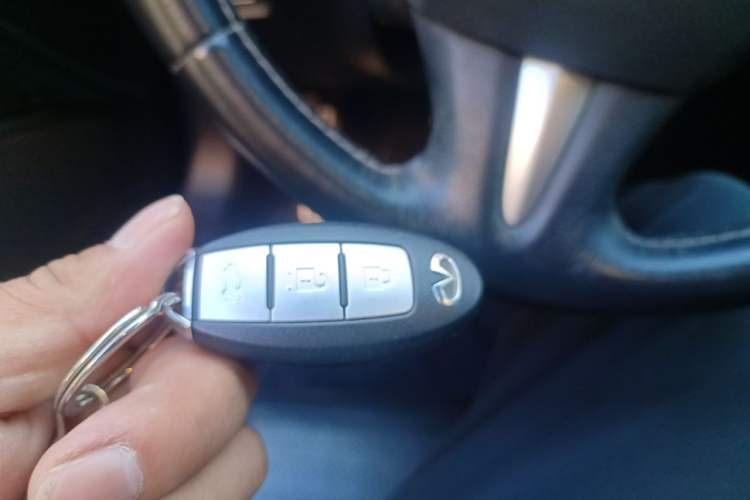 Used Infiniti Q50 2014 3.7L Luxury Sport Edition Vehicle Key