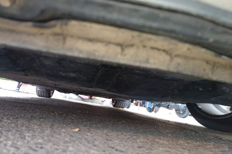 Used Infiniti Q50 2014 3.7L Comfort Edition Chassis Front