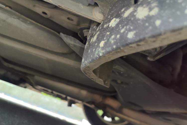 Used Infiniti Q50 2014 3.7L Luxury Edition Chassis Rear Left