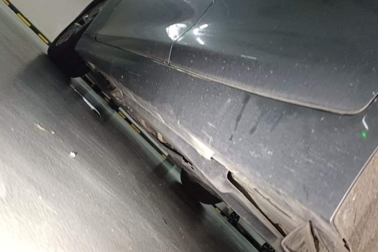Used Infiniti Q50 2014 3.7L Comfort Edition Chassis Rear Left
