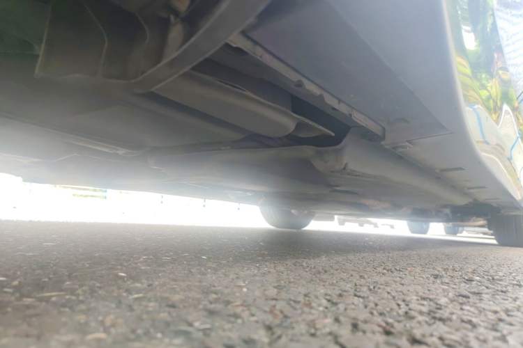 Used Infiniti Q50 2014 3.7L Comfort Edition Chassis Rear Right