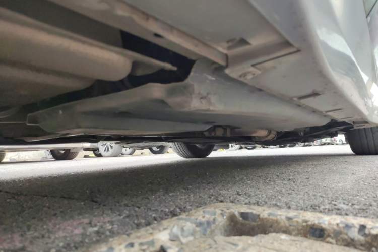 Used Infiniti Q50 2014 2.0T Comfort Edition Chassis Rear Right