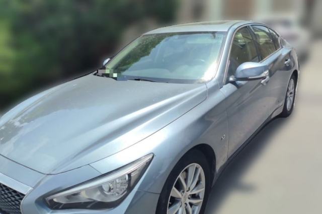 Used Infiniti Q50 2014 3.7L Luxury Edition