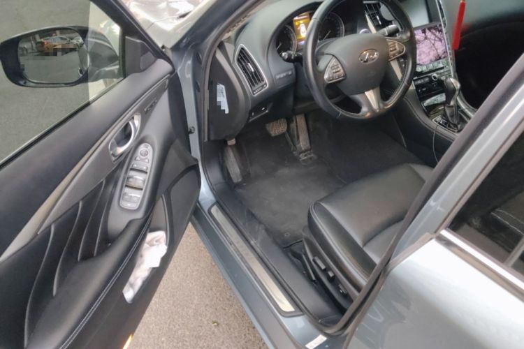 Used Infiniti Q50 2014 3.7L Comfort Edition Driver Seat