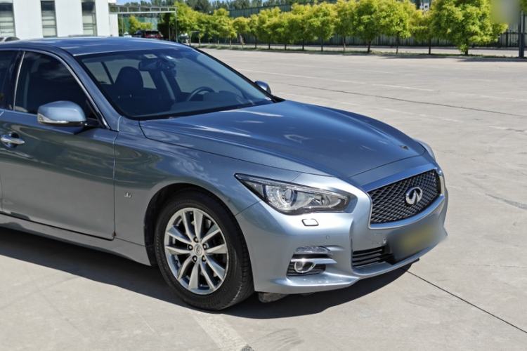 Used Infiniti Q50 2014 3.7L Comfort Edition Exterior 3