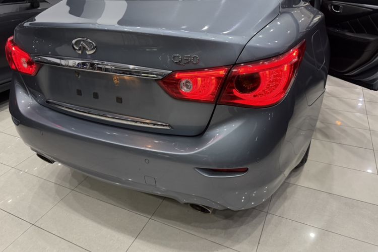 Used Infiniti Q50 2014 2.0T Luxury Edition Exterior 8