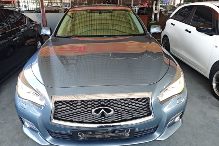 Used Infiniti Q50 2014 2.0T Comfort Edition Front