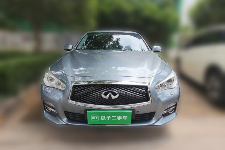Used Infiniti Q50 2014 2.0T Comfort Edition Front