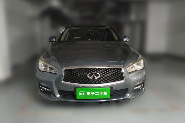 Used Infiniti Q50 2014 2.0T Comfort Edition Front