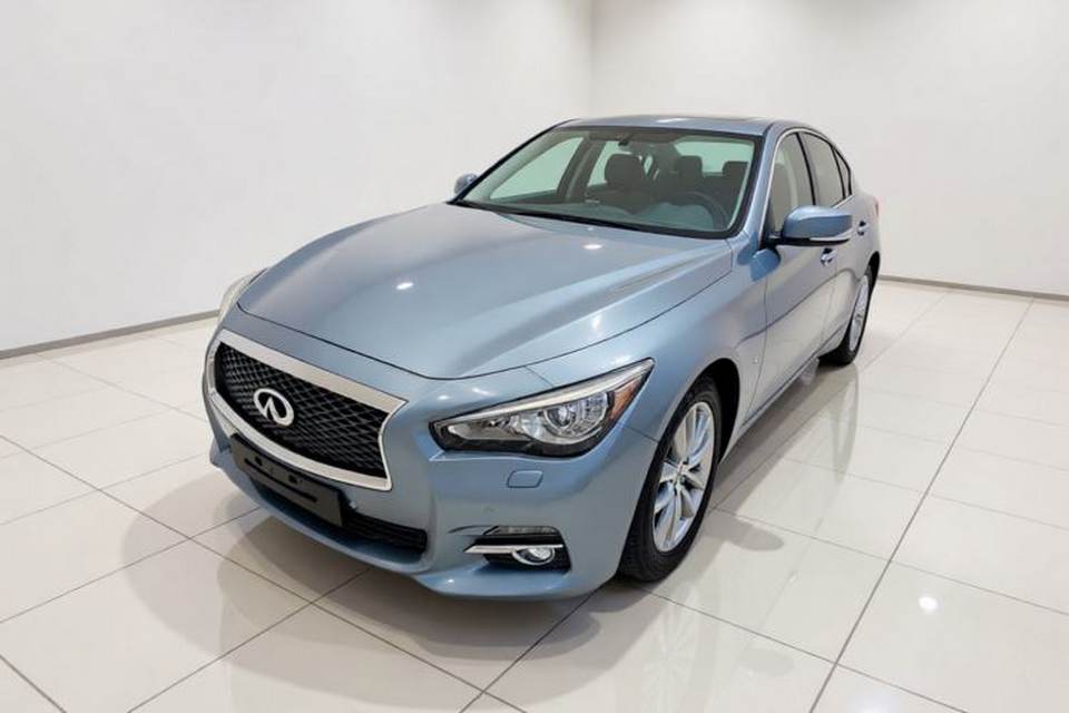 Infiniti Q50 2014