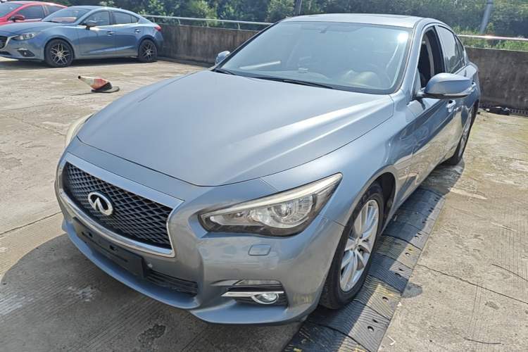 Used Infiniti Q50 2014 2.0T Luxury Edition Guazi used car, China used car export, Used car for sale, Used cars, Cheapest cars for sale