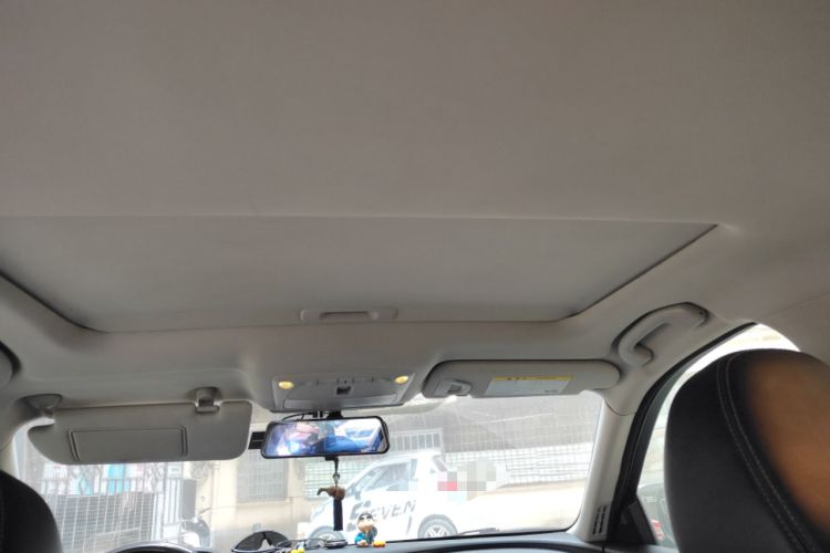 Used Infiniti Q50 2014 2.0T Comfort Edition Headliner