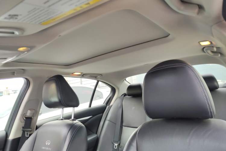 Used Infiniti Q50 2014 2.0T Comfort Edition Headliner