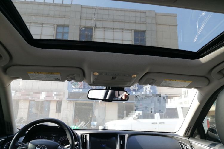 Used Infiniti Q50 2014 2.0T Luxury Edition Headliner