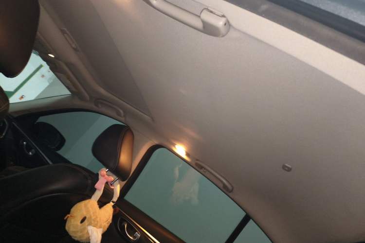 Used Infiniti Q50 2014 2.0T Comfort Edition Headliner