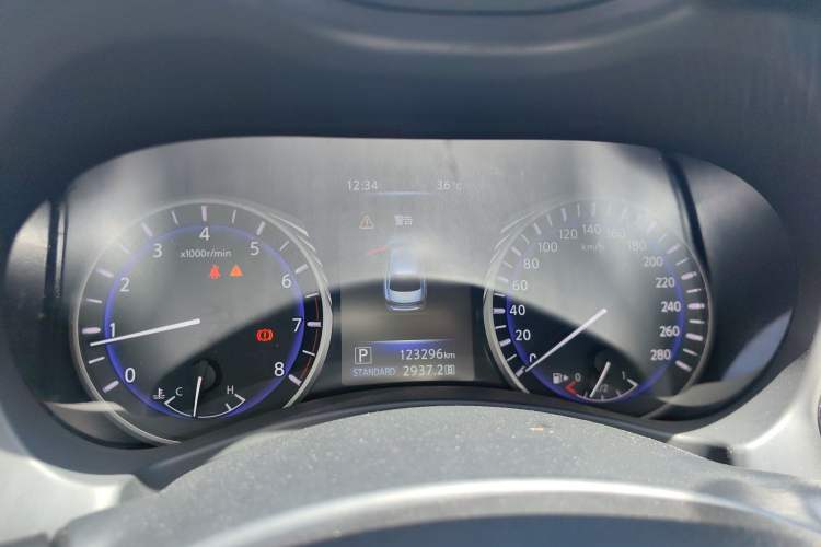 Used Infiniti Q50 2014 2.0T Luxury Edition Instrument Cluster