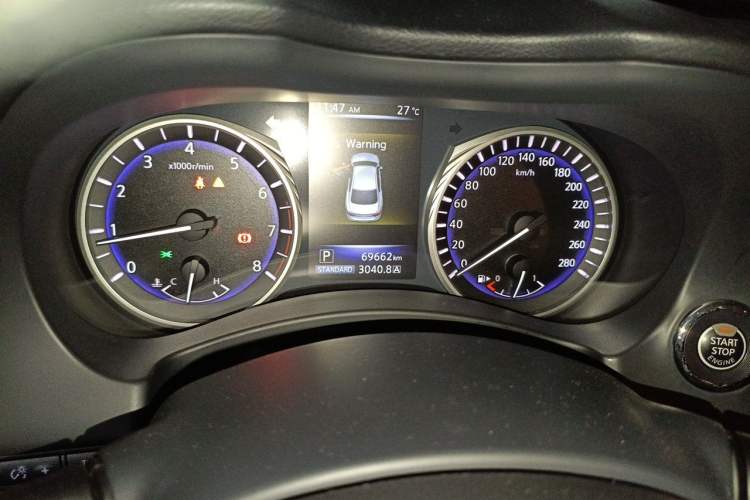 Used Infiniti Q50 2014 2.0T Luxury Edition Instrument Cluster