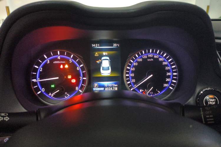 Used Infiniti Q50 2014 2.0T Comfort Edition Instrument Cluster