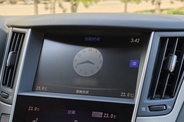 Used Infiniti Q50 2014 3.7L Comfort Edition Interior 8