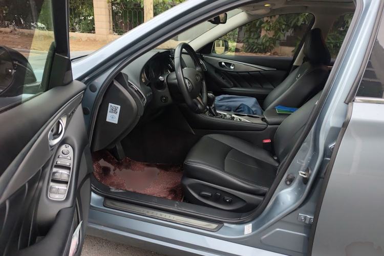 Used Infiniti Q50 2014 3.7L Comfort Edition Left Front Seat