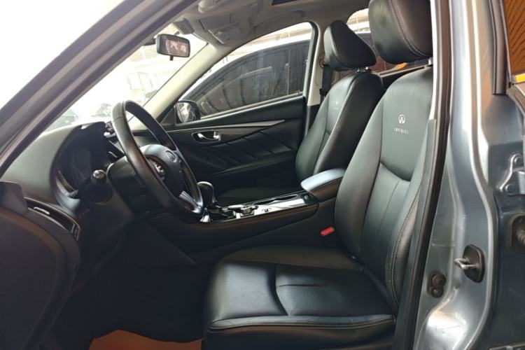 Used Infiniti Q50 2014 2.0T Comfort Edition Left Front Seat