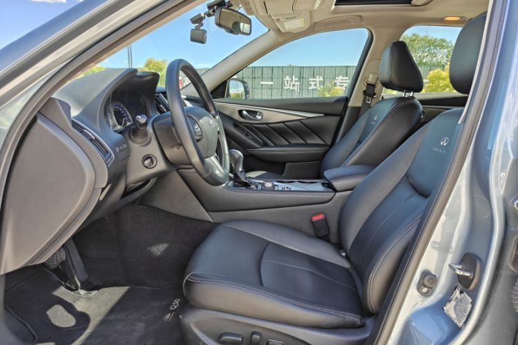 Used Infiniti Q50 2014 3.7L Comfort Edition Left Front Seat