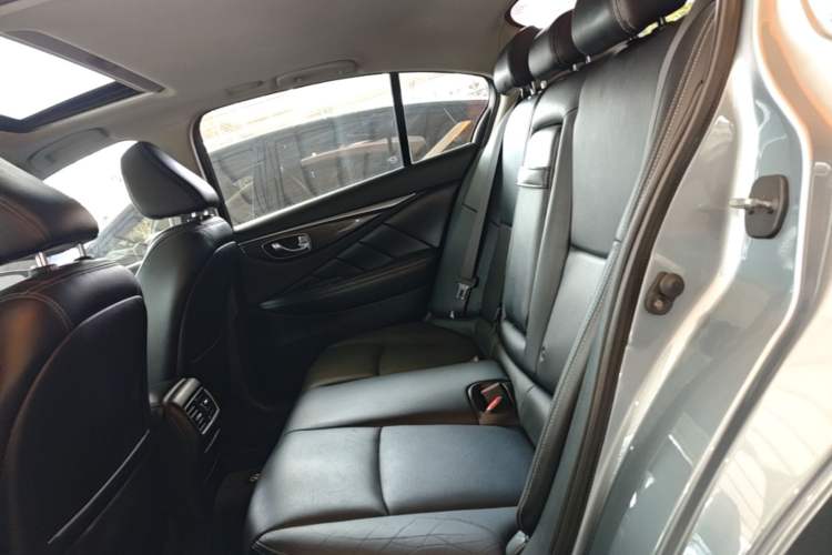Used Infiniti Q50 2014 2.0T Comfort Edition Left Rear Seat