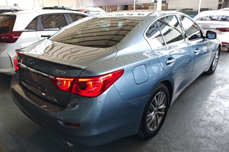 Used Infiniti Q50 2014 2.0T Comfort Edition Rear Right 45 Deg