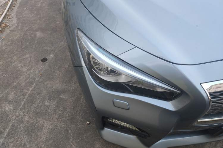 Used Infiniti Q50 2014 3.7L Luxury Sport Edition Right Front Headlight