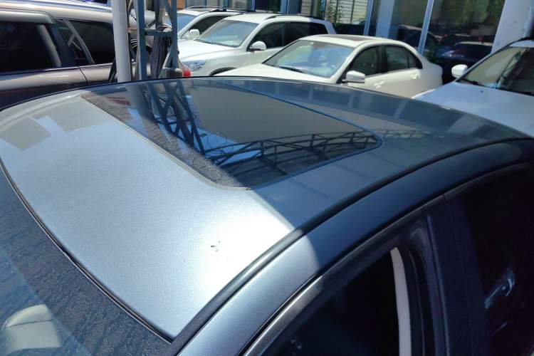 Used Infiniti Q50 2014 2.0T Luxury Edition Roof