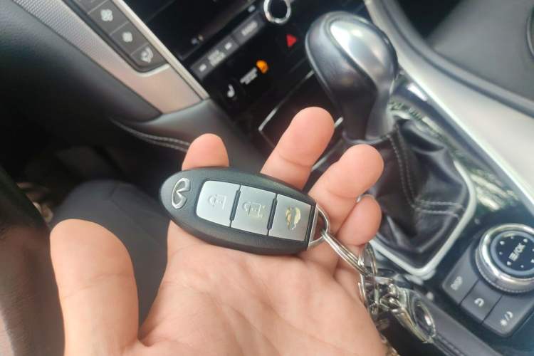 Used Infiniti Q50 2014 3.7L Comfort Edition Vehicle Key