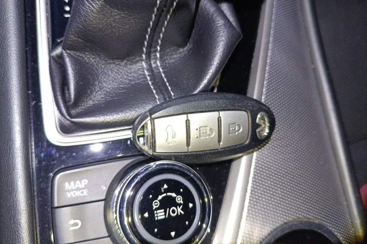 Used Infiniti Q50 2014 2.0T Luxury Edition Vehicle Key