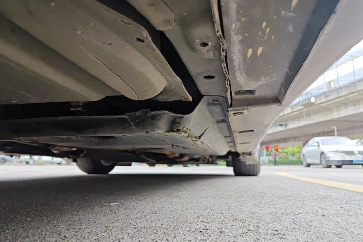 Used Infiniti Q50 2014 3.7L Comfort Edition Chassis Rear Right