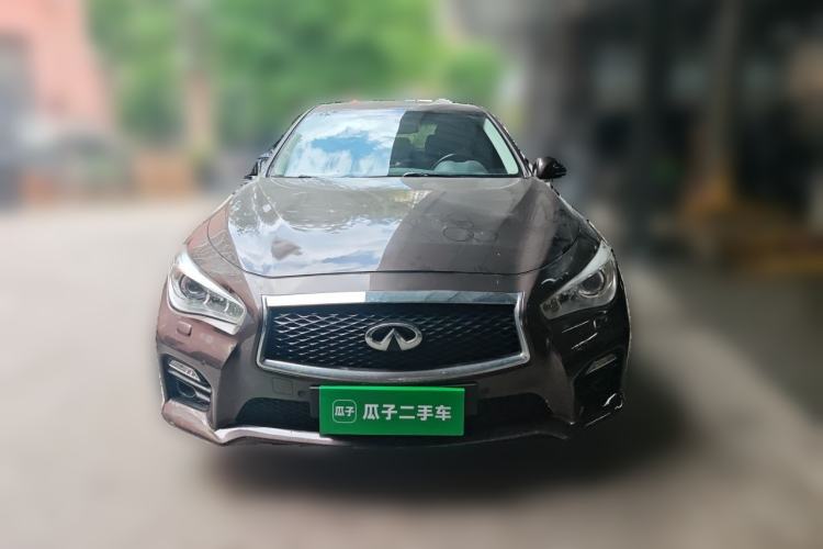 Used Infiniti Q50 2014 2.0T Comfort Edition Front