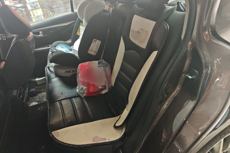 Used Infiniti Q50 2014 2.0T Comfort Edition Left Rear Seat