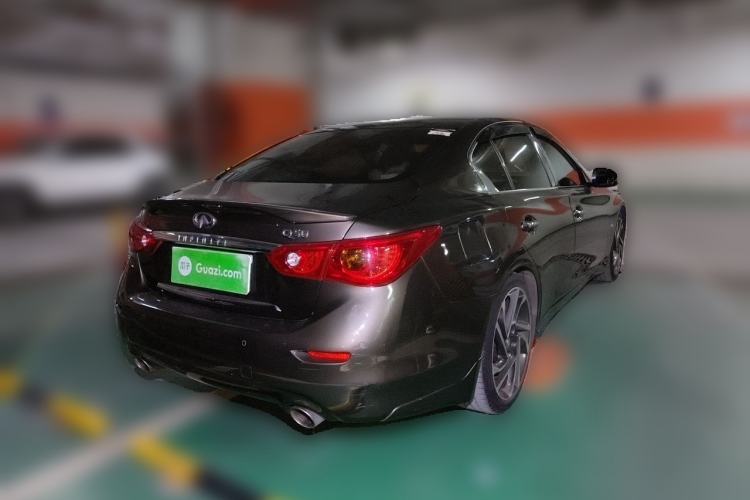 Used Infiniti Q50 2014 3.7L Luxury Edition Rear Right 45 Deg
