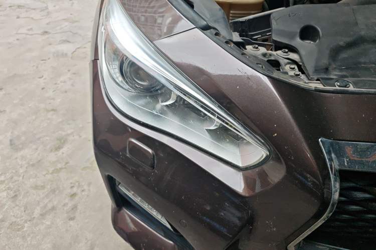 Used Infiniti Q50 2014 2.0T Comfort Edition Right Front Headlight