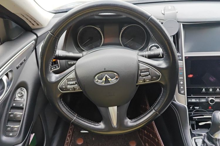 Used Infiniti Q50 2014 3.7L Comfort Edition Steering Wheel