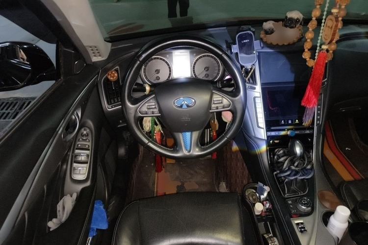 Used Infiniti Q50 2014 3.7L Luxury Edition Steering Wheel