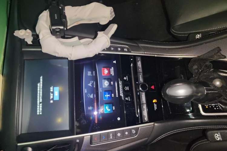 Used Infiniti Q50 2014 3.7L Comfort Edition Audio And AC Panel