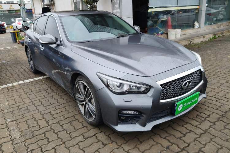 Used Infiniti Q50 2014 3.7L Luxury Sport Edition Front Right 45 Deg