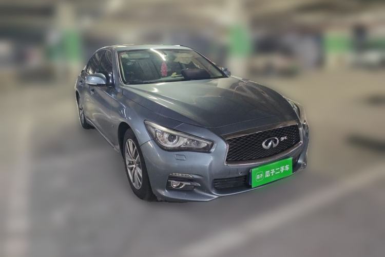 Used Infiniti Q50 2014 3.7L Comfort Edition Front Right 45 Deg