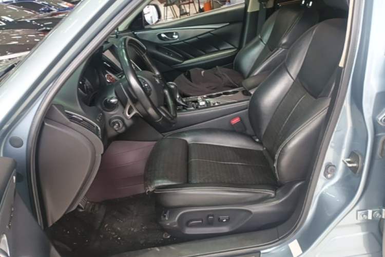 Used Infiniti Q50 2014 3.5L Hybrid Flagship Edition Left Front Seat
