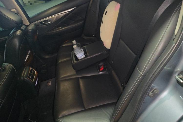 Used Infiniti Q50 2014 3.7L Comfort Edition Left Rear Seat