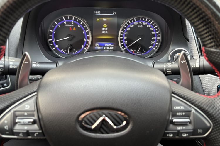 Used Infiniti Q50 2014 3.7L Luxury Sport Edition Odometer Close Up