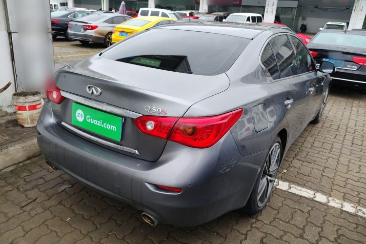 Used Infiniti Q50 2014 3.7L Luxury Sport Edition Rear Right 45 Deg