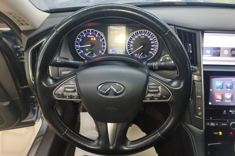 Used Infiniti Q50 2014 2.0T Comfort Edition Steering Wheel